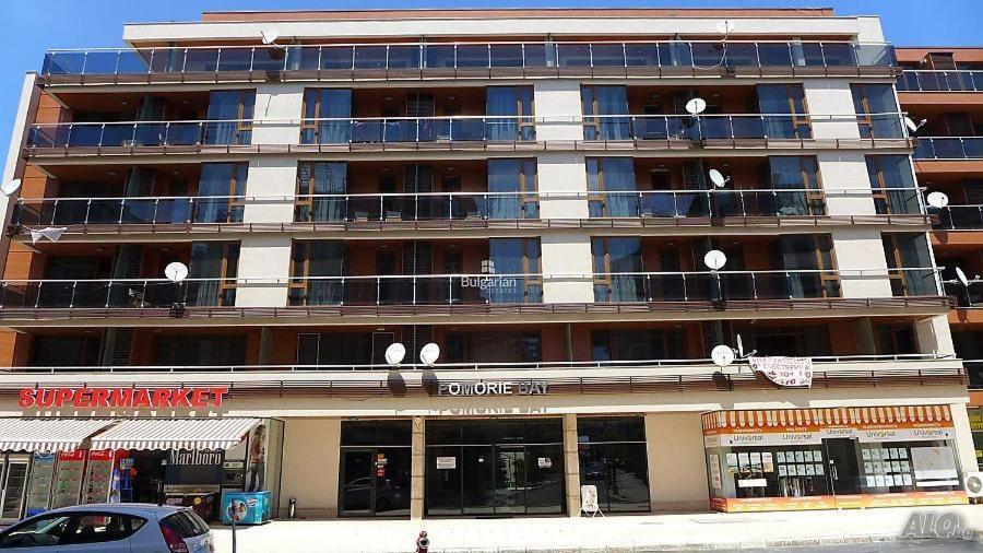 Апартаменти В Помориебей Комплекс Pomorie Kültér fotó